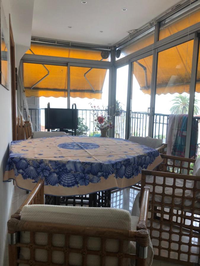 Casa Vacanza In Costa Azzurra Daire Menton Dış mekan fotoğraf