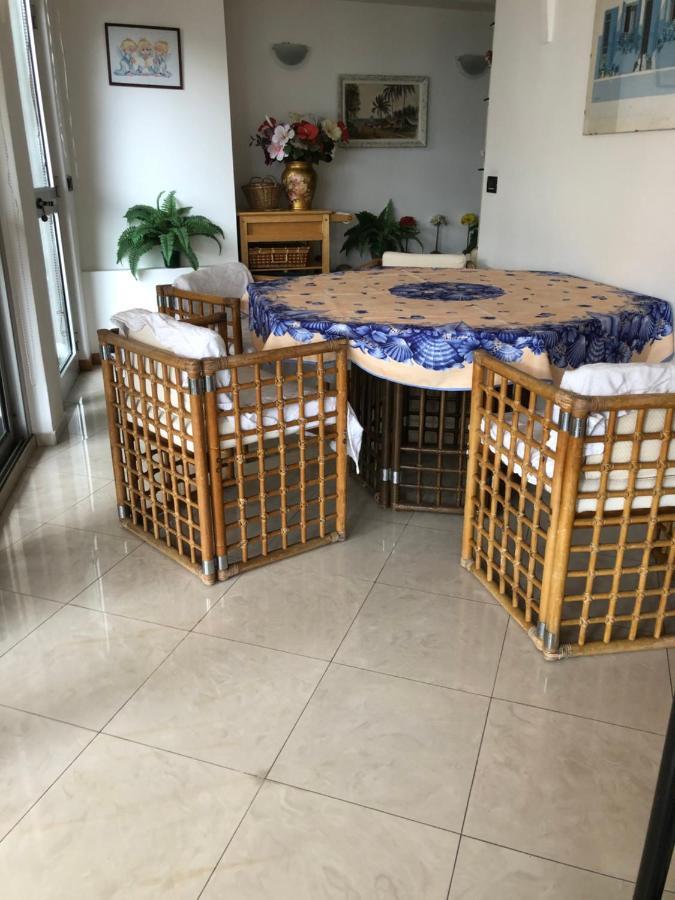 Casa Vacanza In Costa Azzurra Daire Menton Dış mekan fotoğraf