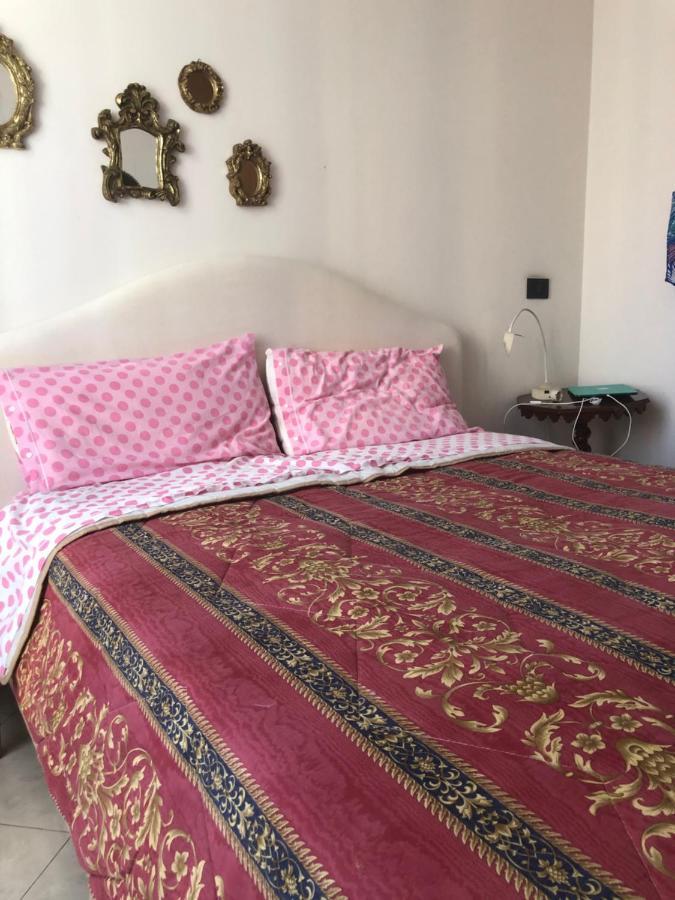 Casa Vacanza In Costa Azzurra Daire Menton Dış mekan fotoğraf